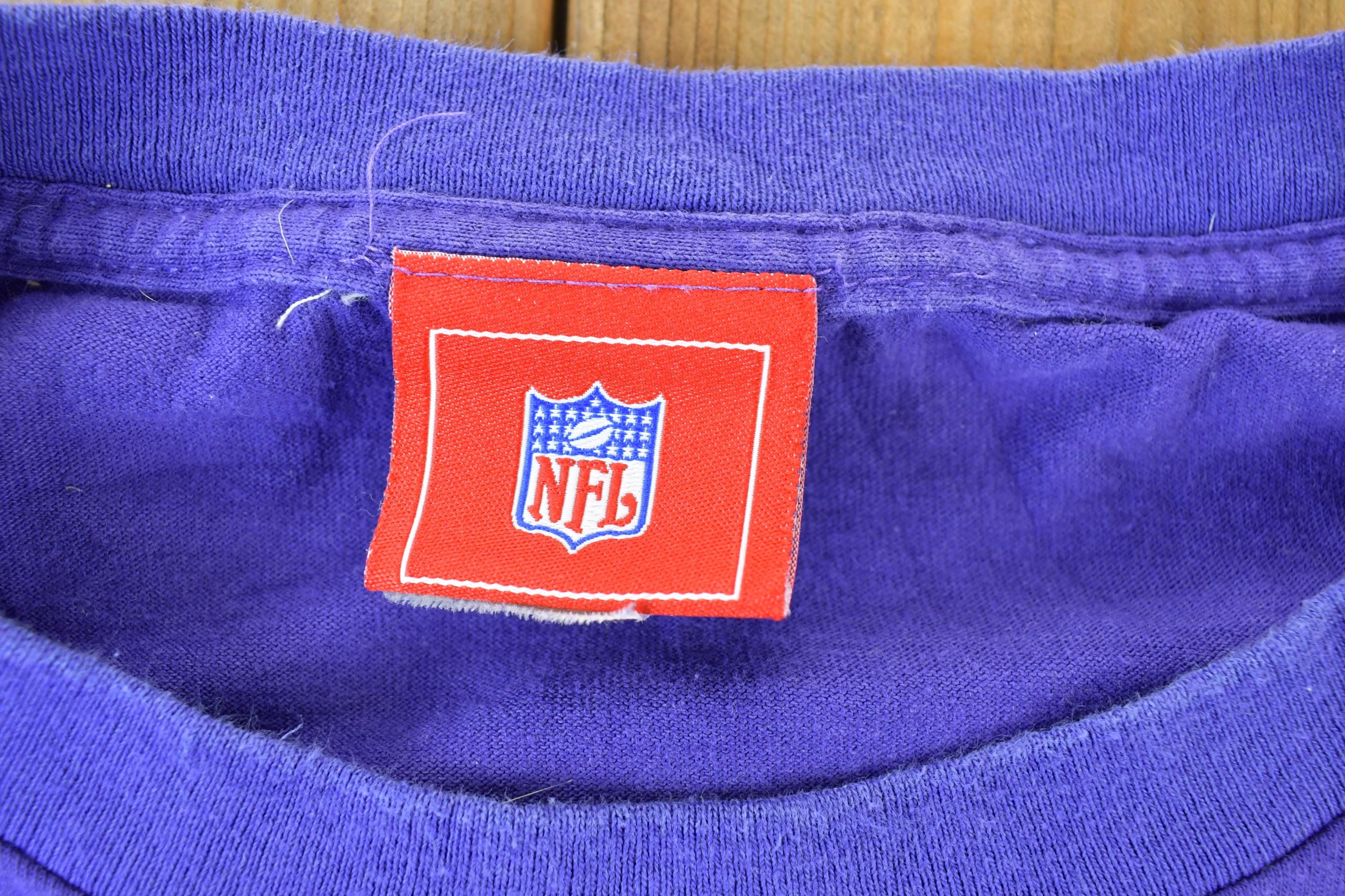 Vintage 1990s Minnesota Vikings NFL Graphic T-Shirt