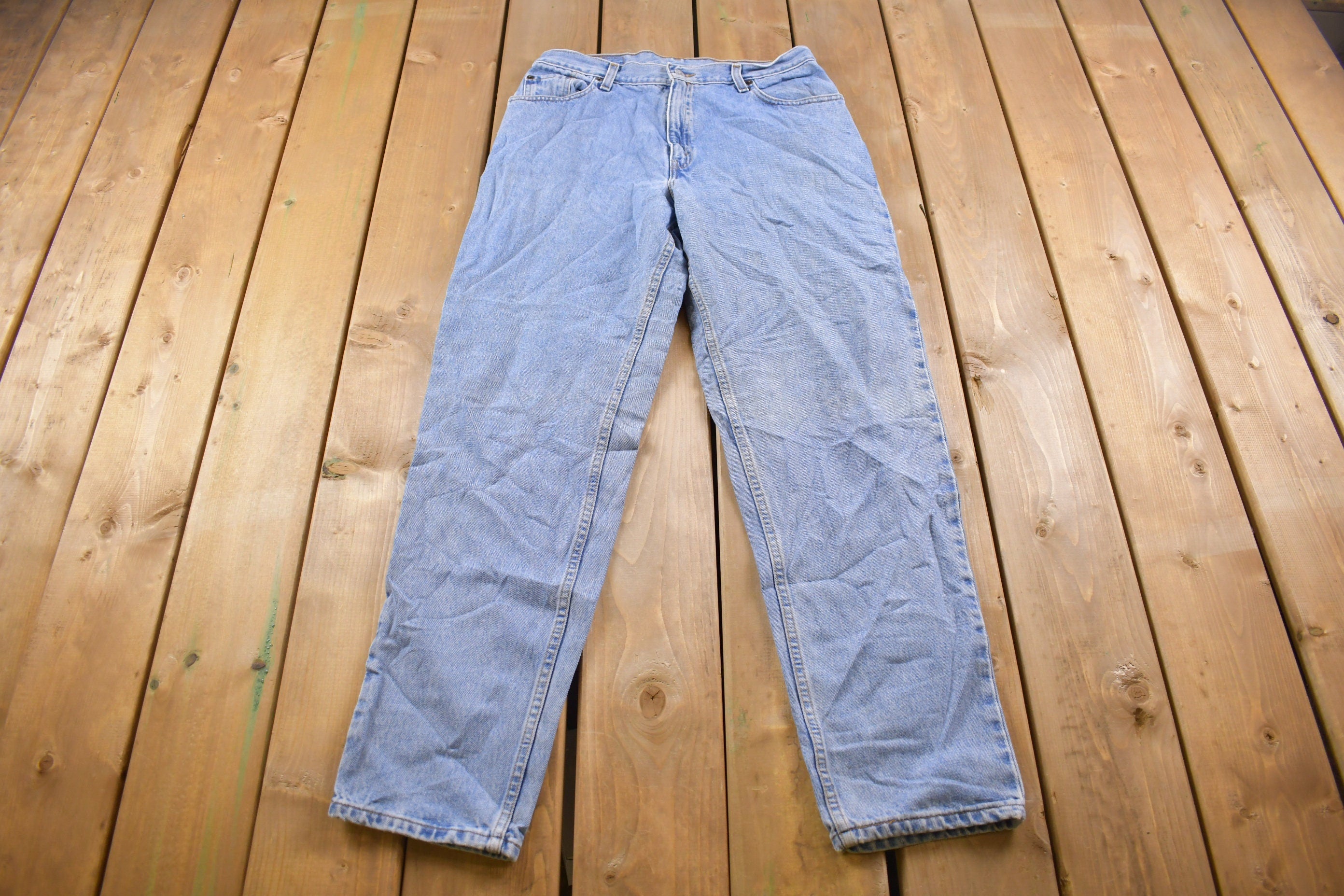 Vintage 1990s Levi's 550 Red Tab Jeans Size 30 x 32