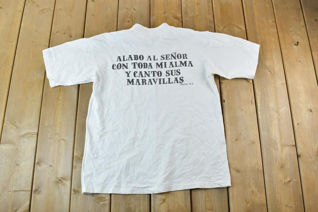 Vintage 1990s Jesus Lamb Graphic T-Shirt