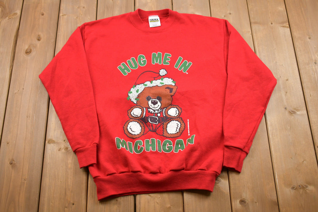 Vintage 1998 Cute Hug Me Holiday Bear Michigan Crewneck Sweatshirt