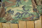 Vintage 1980s Military Woodland Camo Combat Field Jacket Men's Medium
