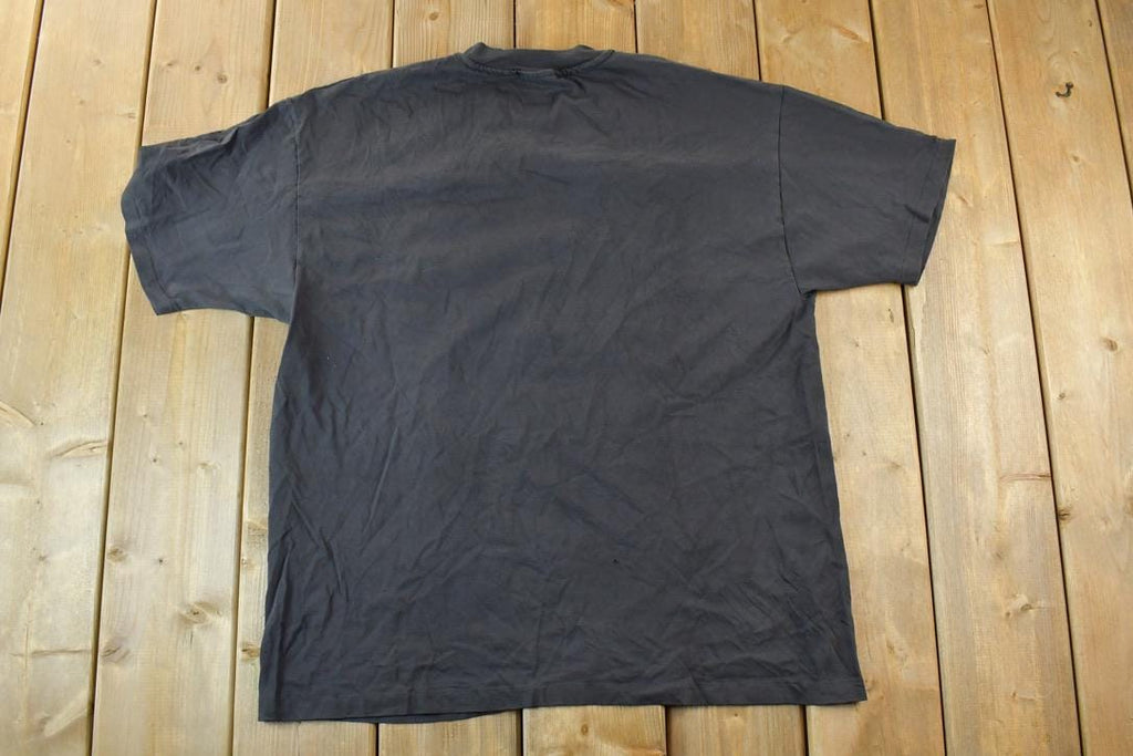Vintage 1998 Wine Dog Souvenir T-Shirt