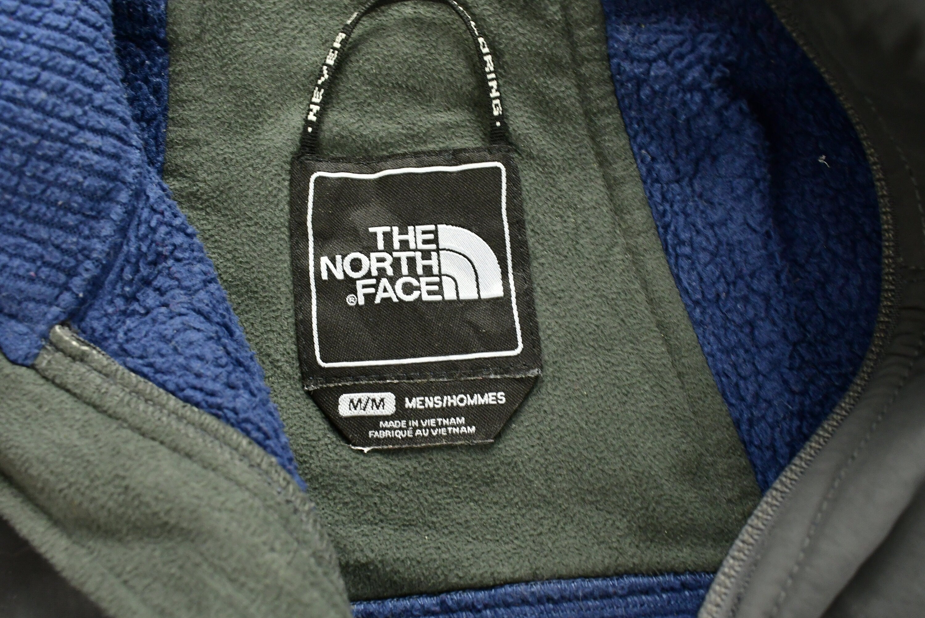 Vintage 1990s The North Face Full Zip Fleece Sweater  Sportswear  1990s TNF  Streetwear  Athleisure  Hiking  Fall  Winter