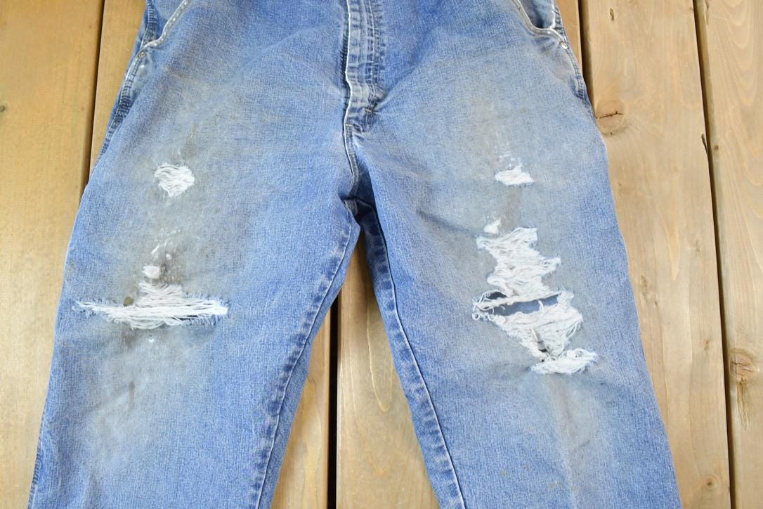 Vintage 1990s Wrangler Distressed Denim Jeans Size 36 32