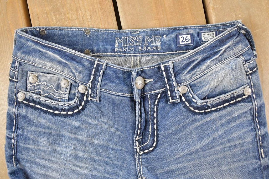 Vintage Deadstock Y2K Miss Me Bedazzled Low Rise Jeans Women's Size 26x31