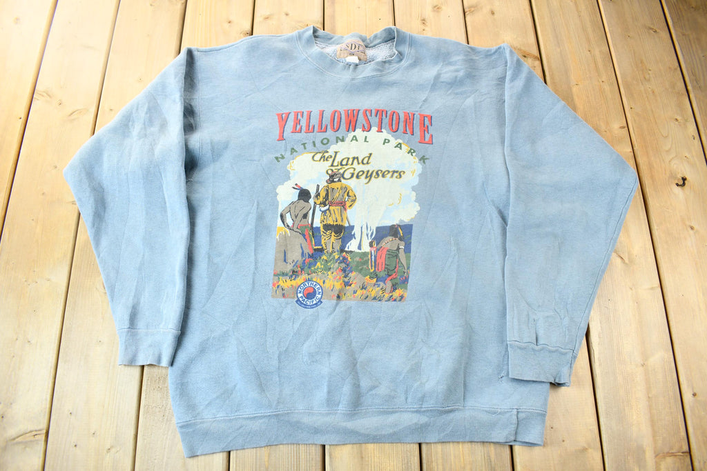 Vintage 1990s Yellowstone National Park The Land Geysers Crewneck