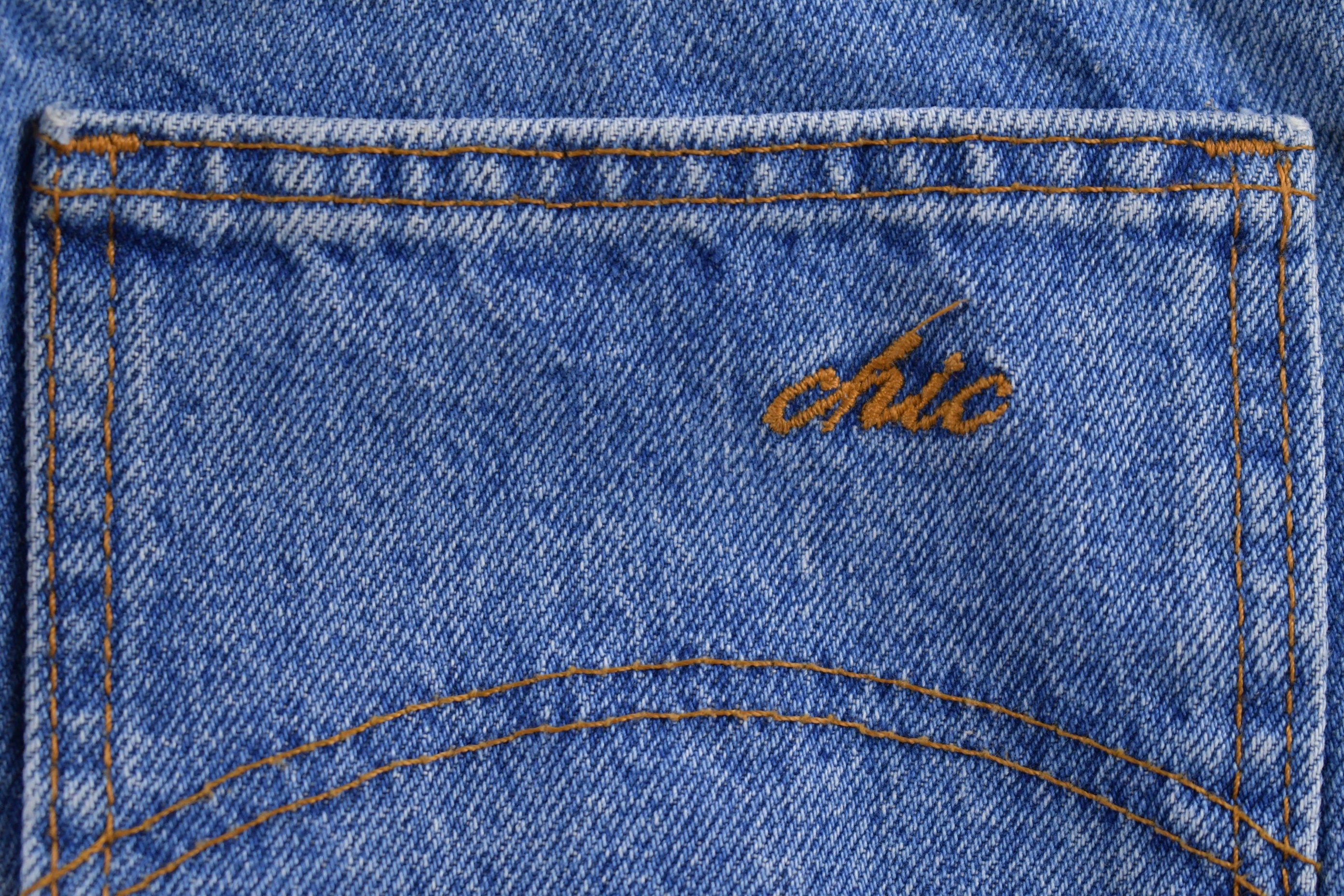 Vintage 1980's Chic Blue Jeans 27 x 28.5