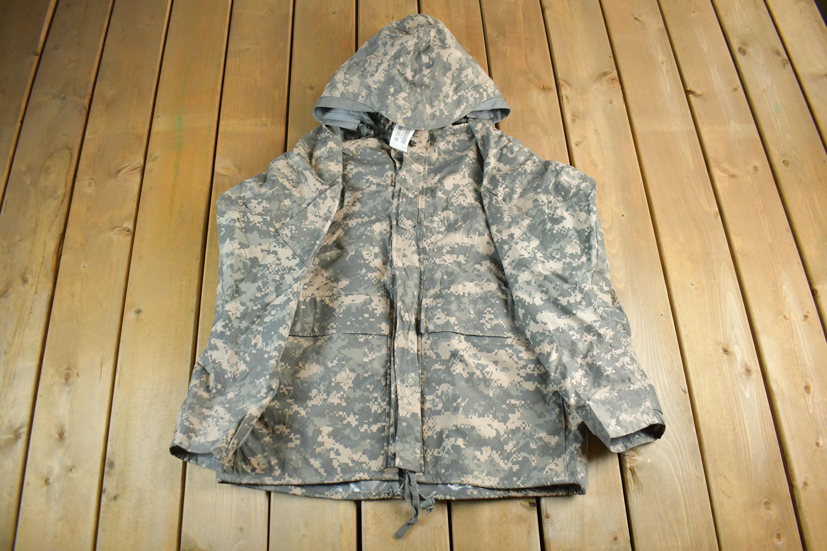 Vintage 1990s Digi Camo Military Rain Jacket Men's Large