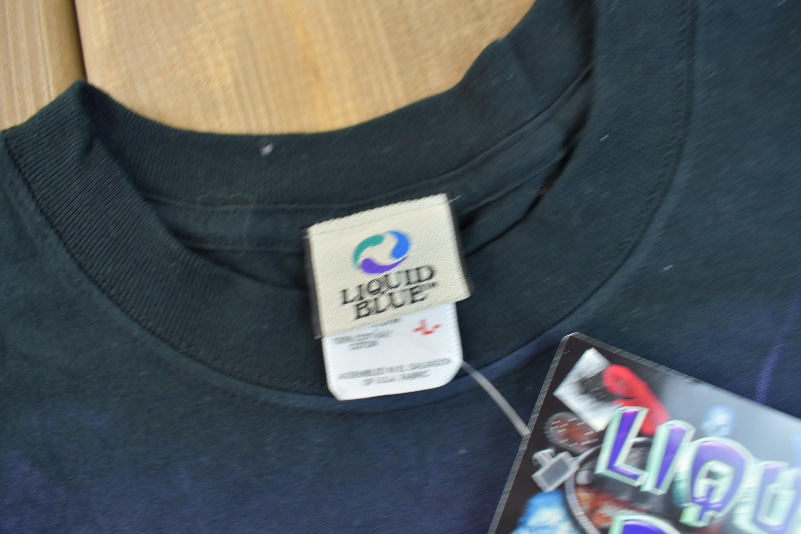 Vintage 1999 Deadstock Liquid Blue Dragon Wizard Big Graphic T-Shirt