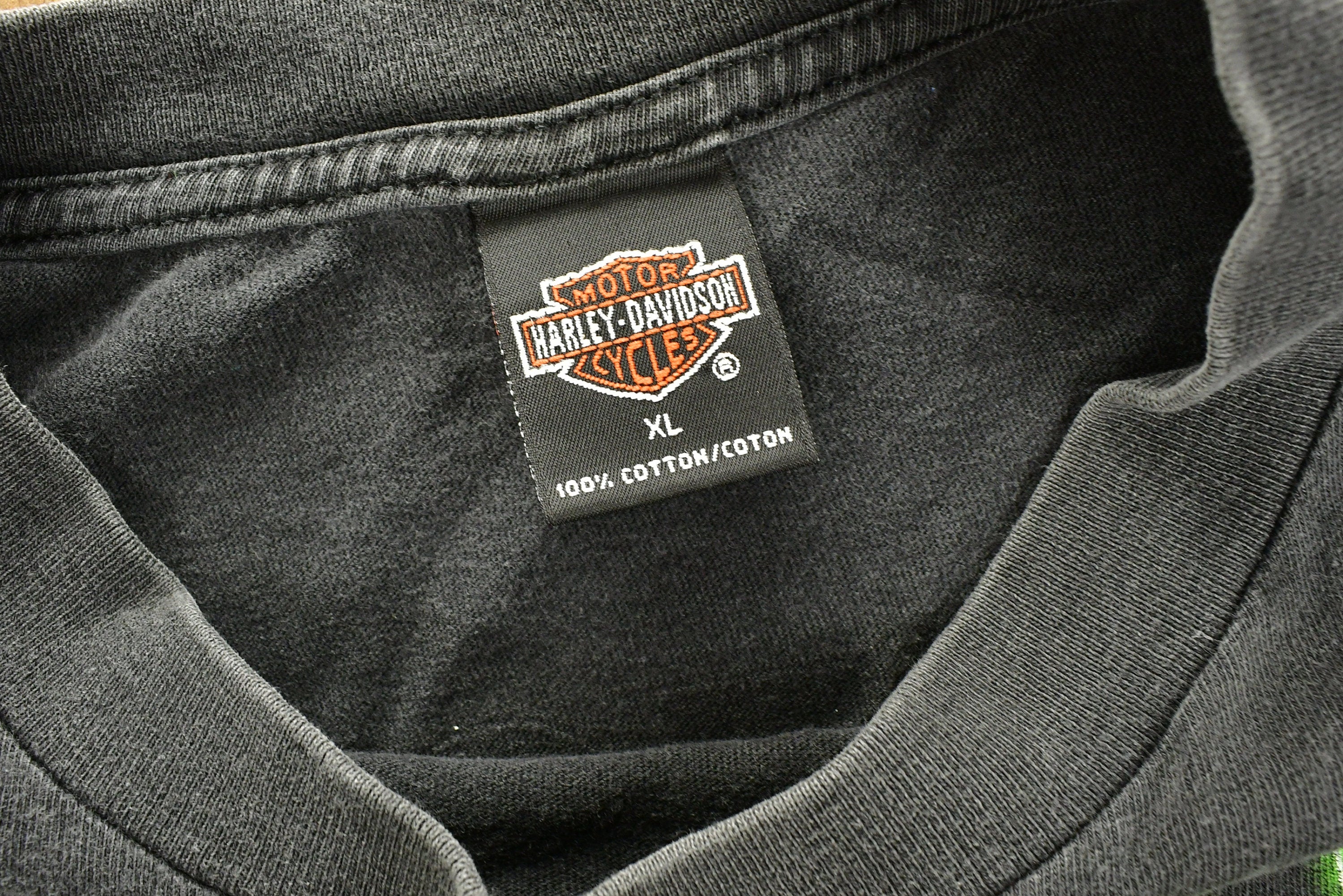 Vintage 1999 Harley Davidson Motorcycles Daytona bike Week 2000 T-Shirt