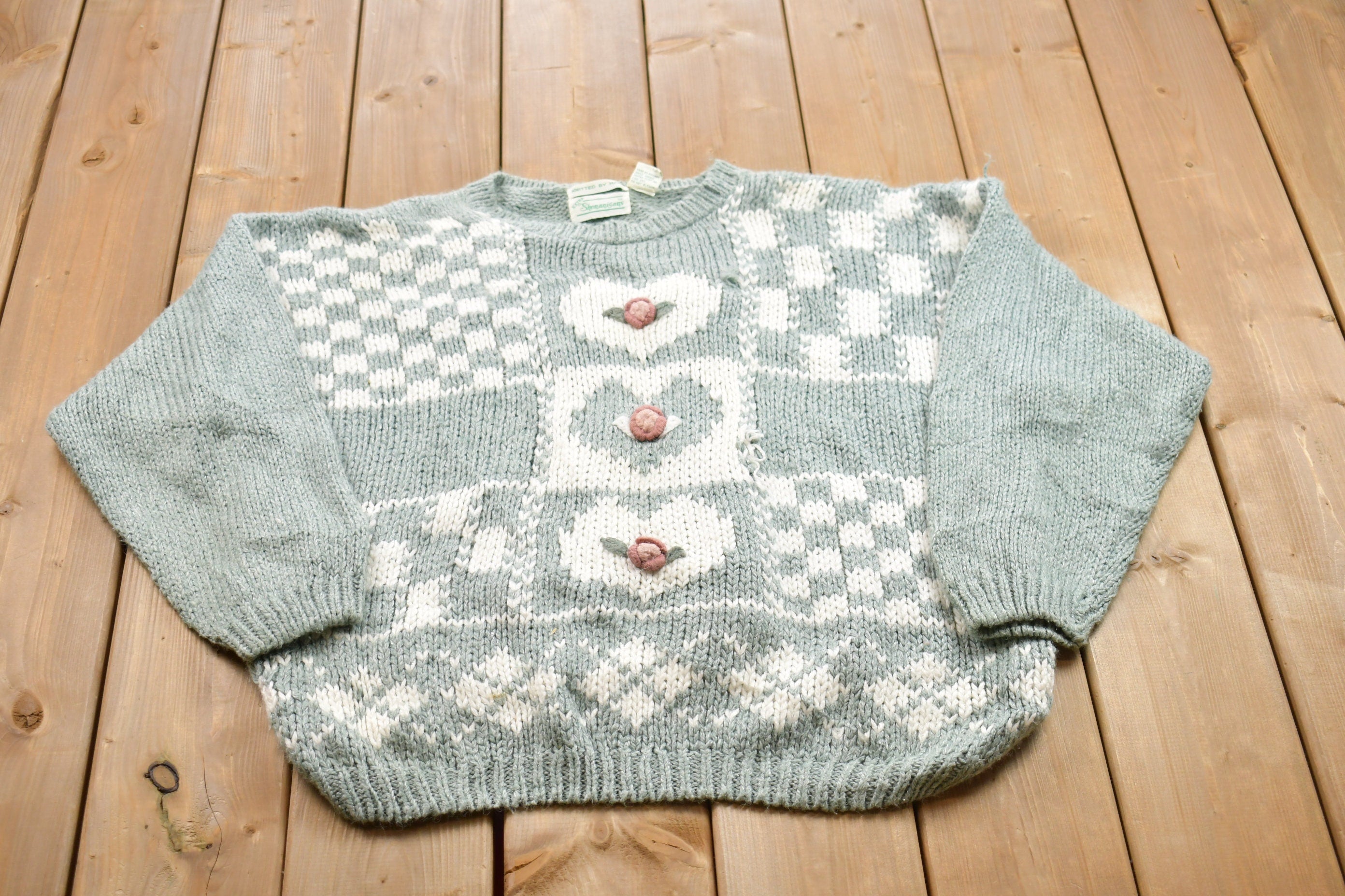 Vintage 1990s Heart Theme Knitted Crewneck Sweater