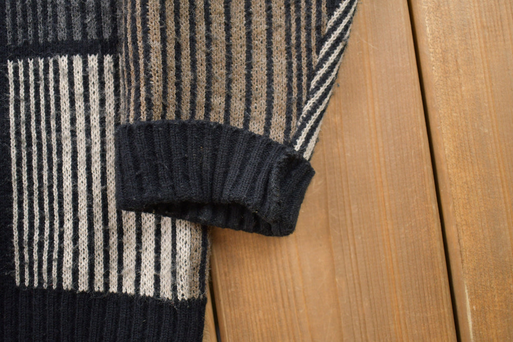 Vintage 1980s Expressions Abstract Knitted Cardigan Sweater