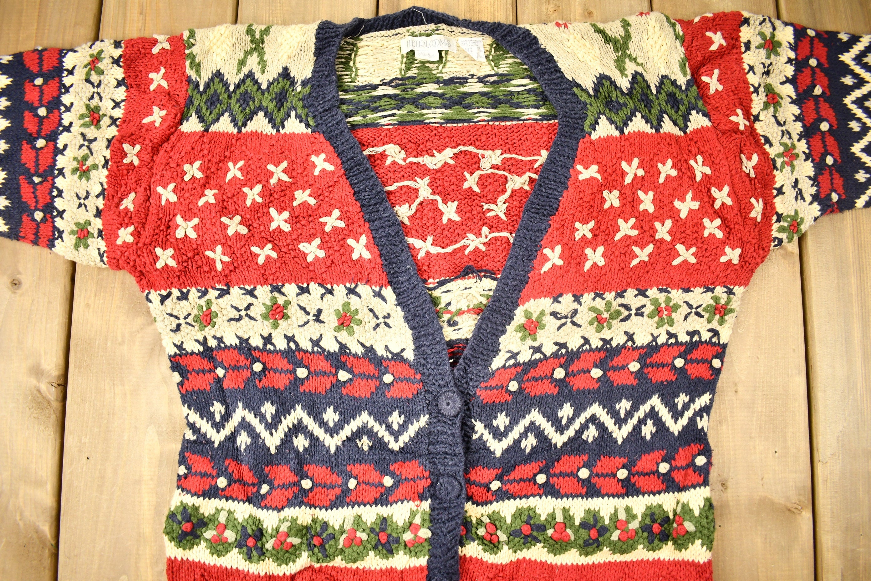 Vintage 1990s Heirlooms Hand Knit Cardigan Sweater