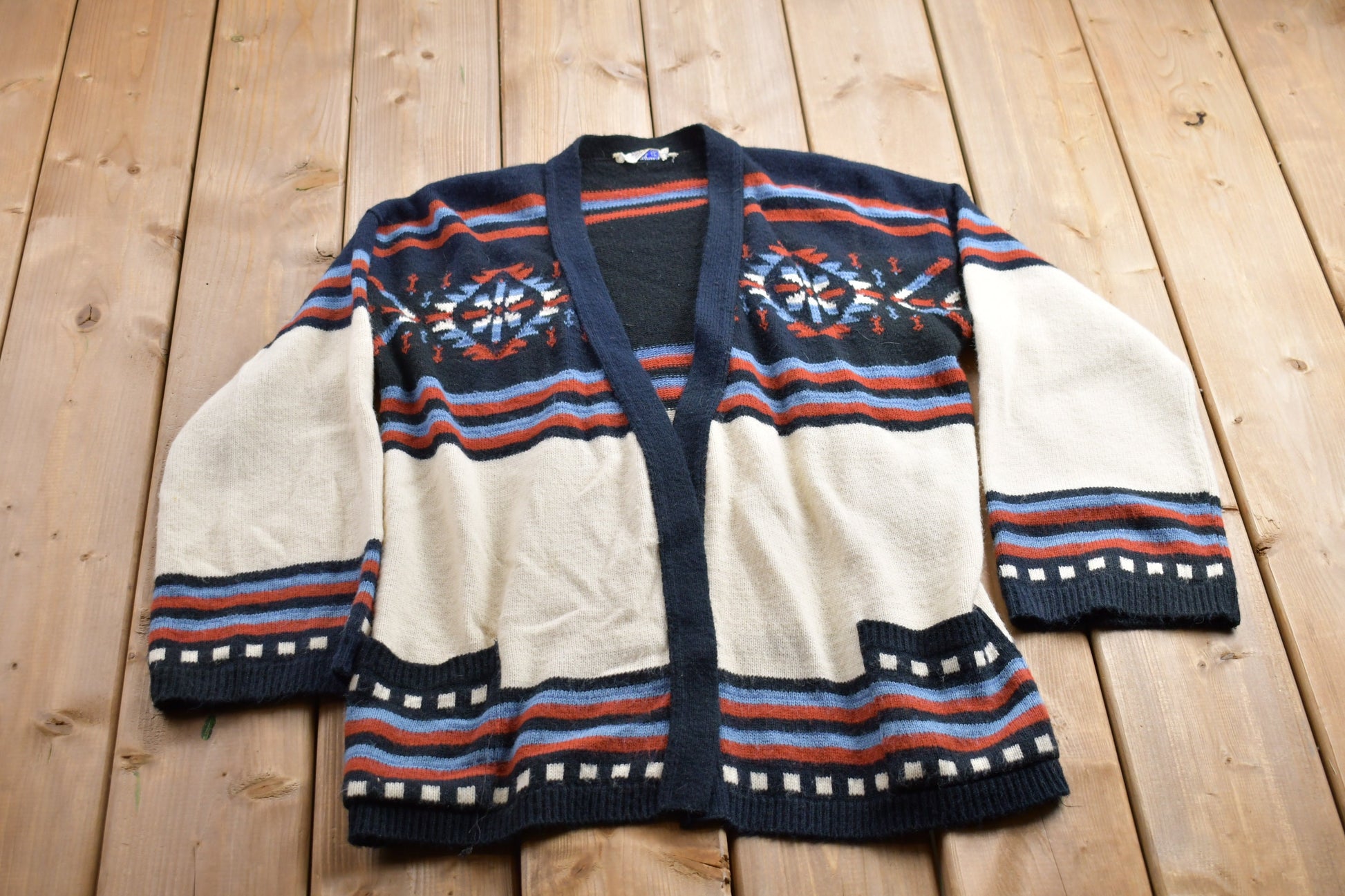 Vintage 1990s 100% Acrylic Knitted Patterned Cardigan Sweater / Vintage Cardigan / Button Up / Abstract Pattern / Aztec theme Cardigan