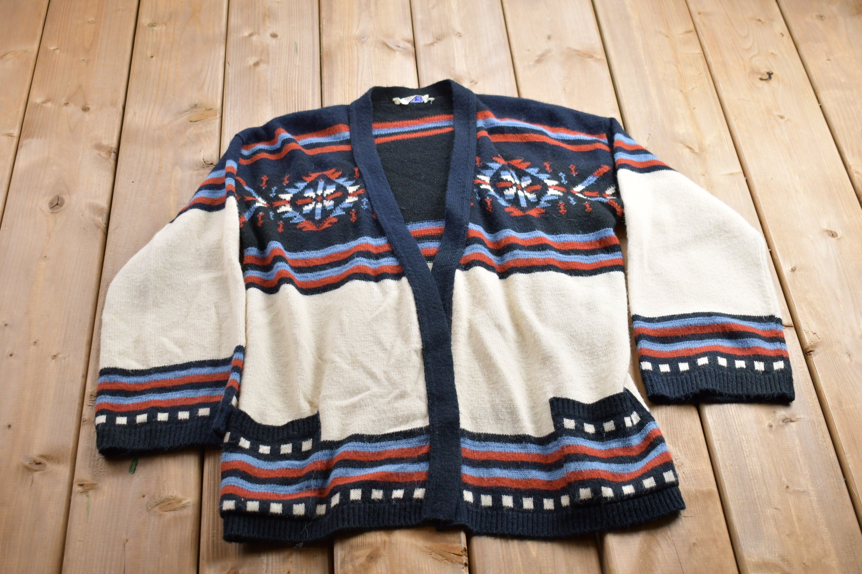 Vintage 1990s 100% Acrylic Knitted Patterned Cardigan Sweater