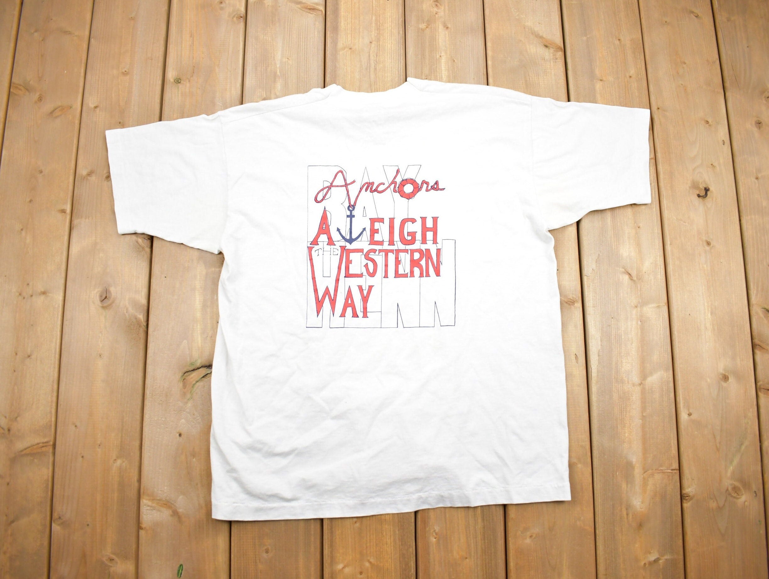 Vintage 1990s Fruit of The Loom Bay Henn Homecoming Collegiate T-Shirt