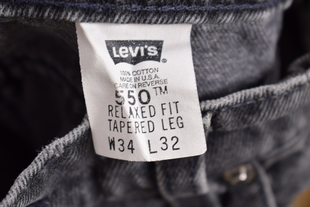 Vintage 1990s Levi's 550 Red Tab Jeans Size 31 x 31.5