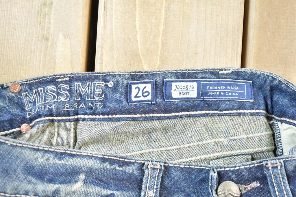 Vintage Y2K Miss Me Bedazzled Low Rise Jeans Size 26x32