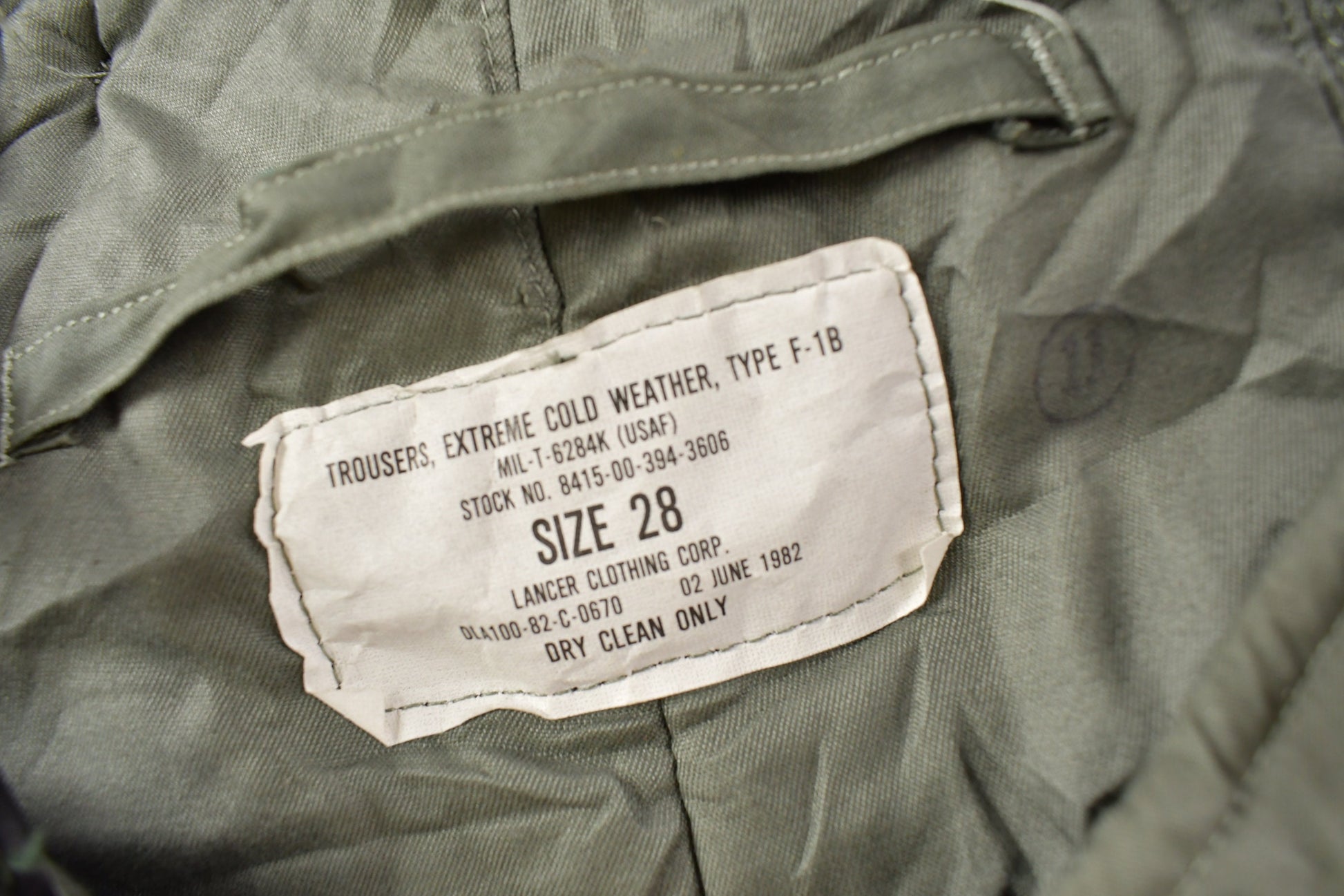 Vintage 1982 F Type F-18 Extreme Cold Weather Military Pants Size 28