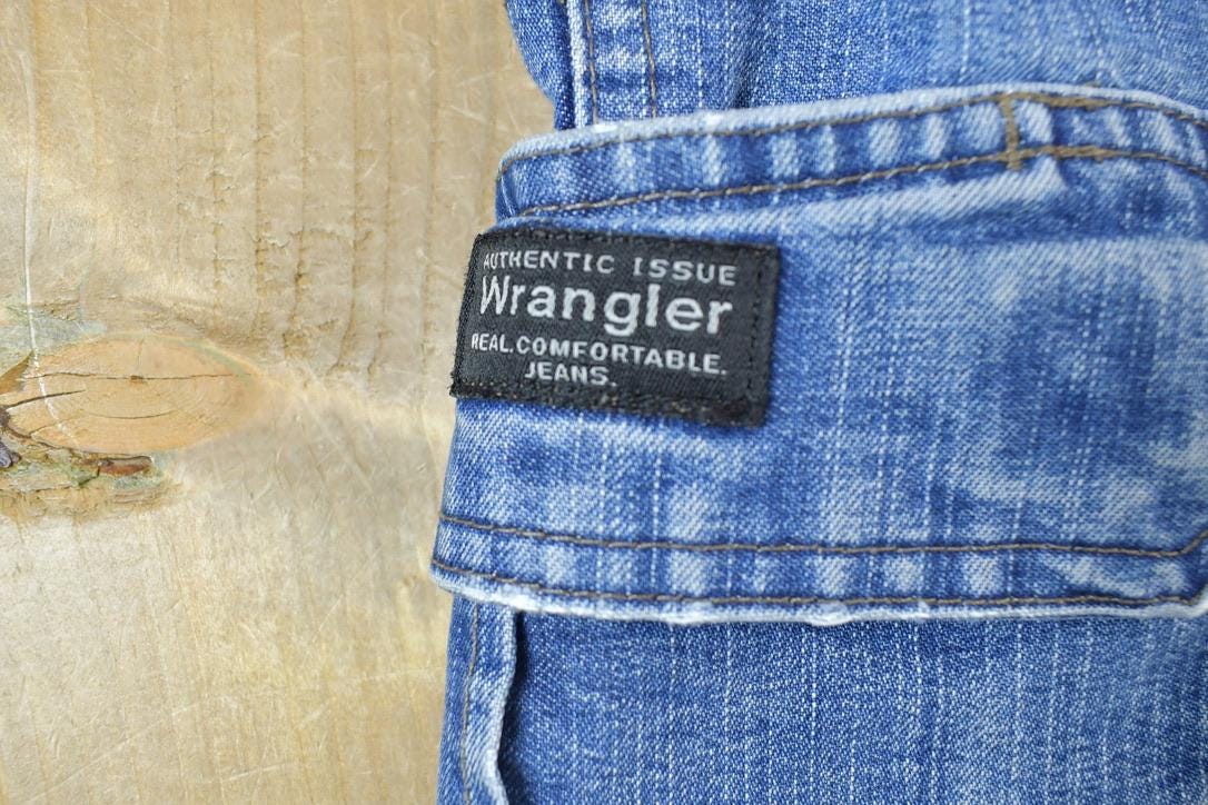 Vintage 1990s Wrangler Cargo Jean Shorts