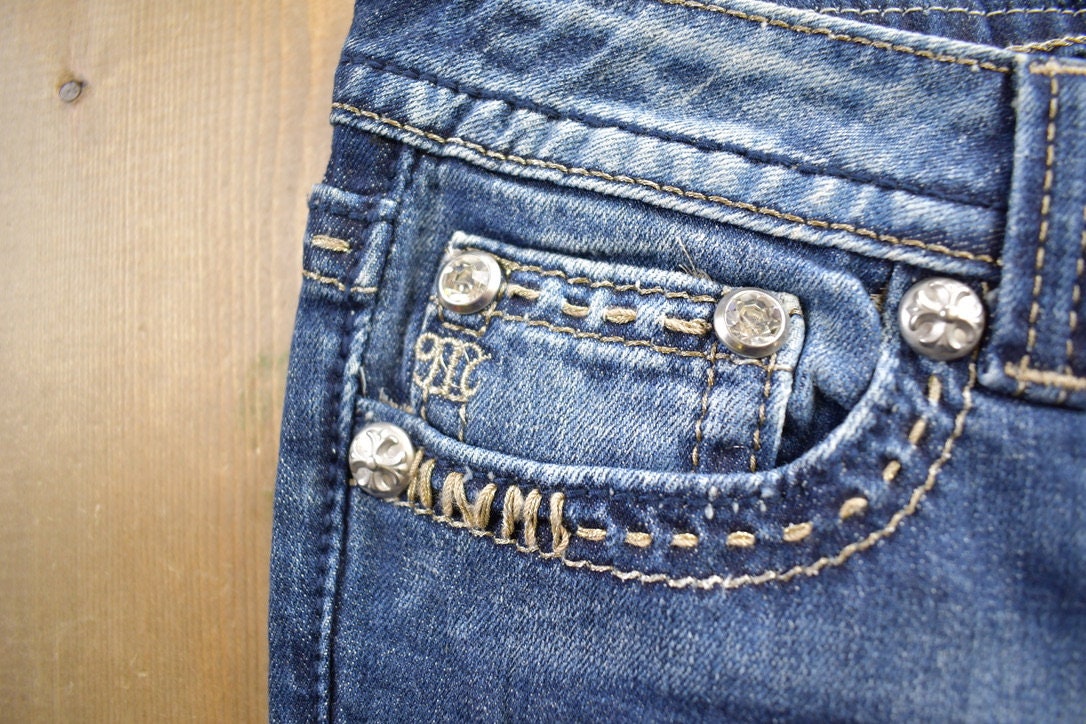 Vintage Y2K Miss Me Thrashed Bedazzled Cowgirl Western Boot Cut Low Rise Jeans Size 26x33