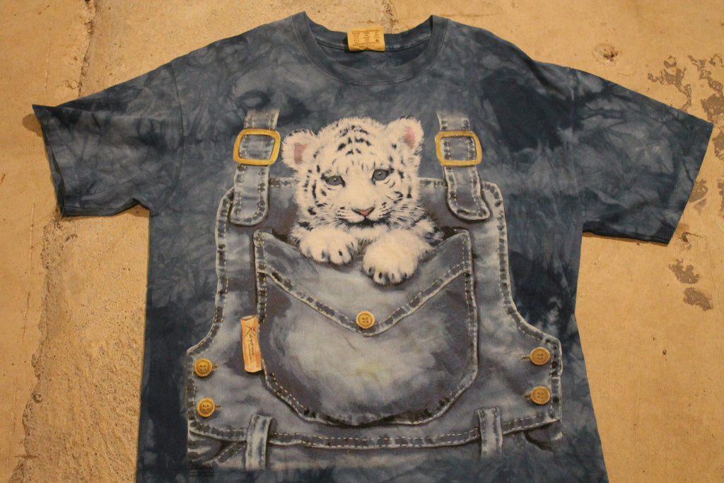 Vintage 2001 Baby White Tiger Tie Dye Graphic T Shirt