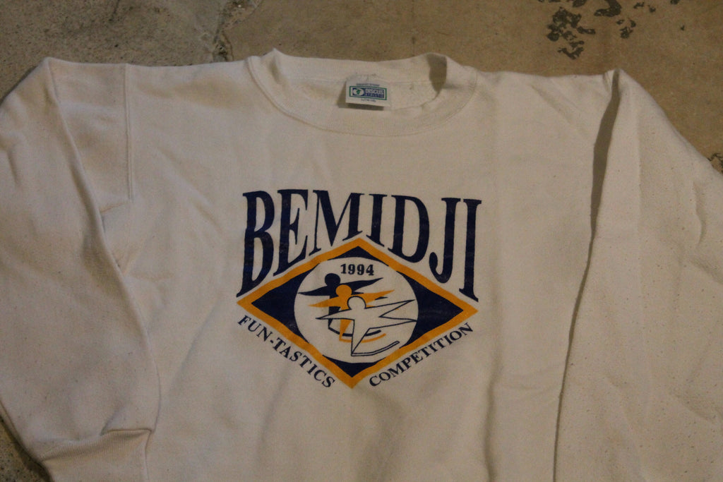 Vintage 1990s Bemidji 90s Crewneck / Vintage Crewneck / Bemidji Funtastics Competition / 90s Sweatshirt / Big Graphic Print / Athleticwear