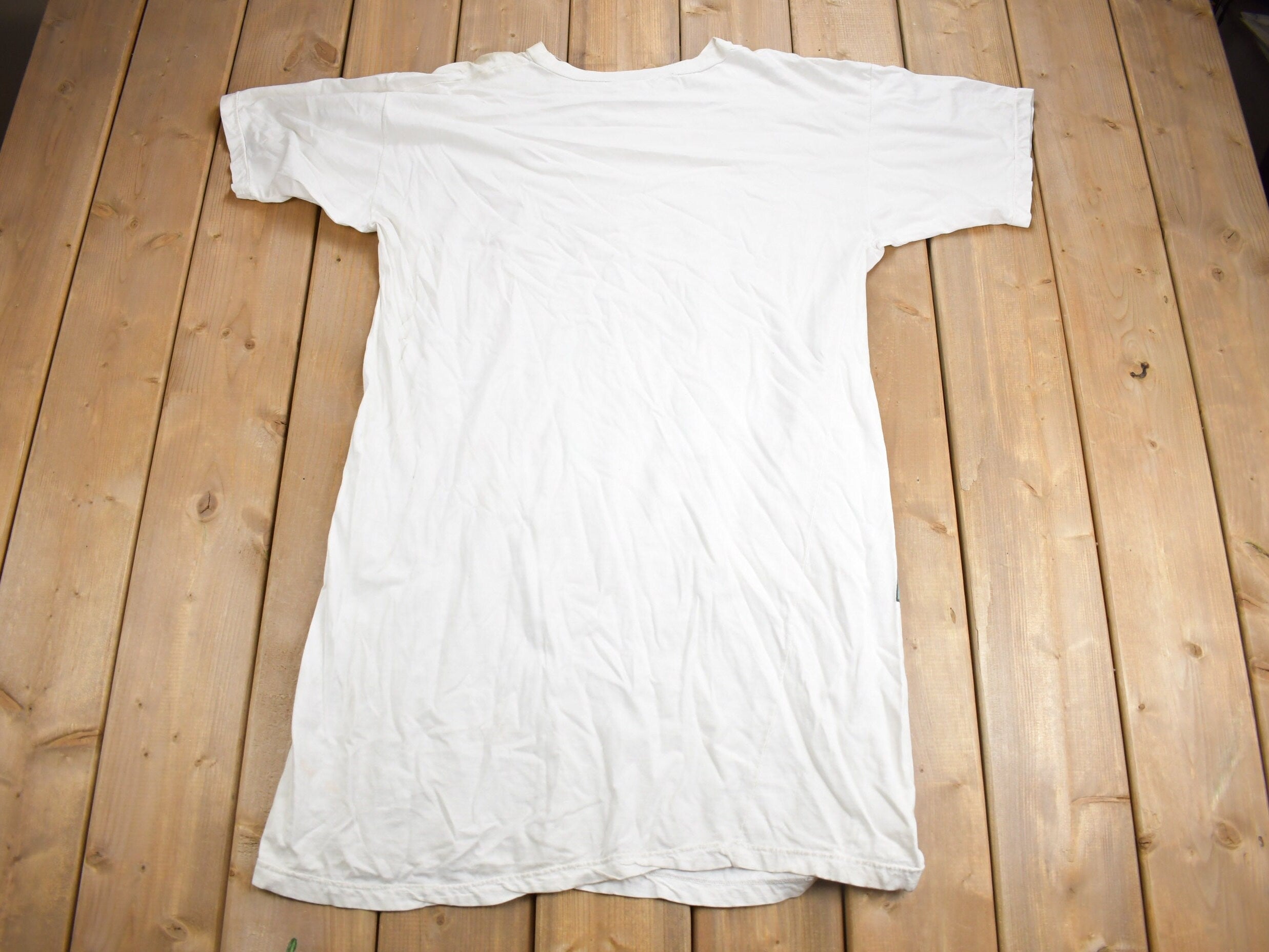 Vintage 1990s Mickey And Pals Graphic Lounge T-Shirt