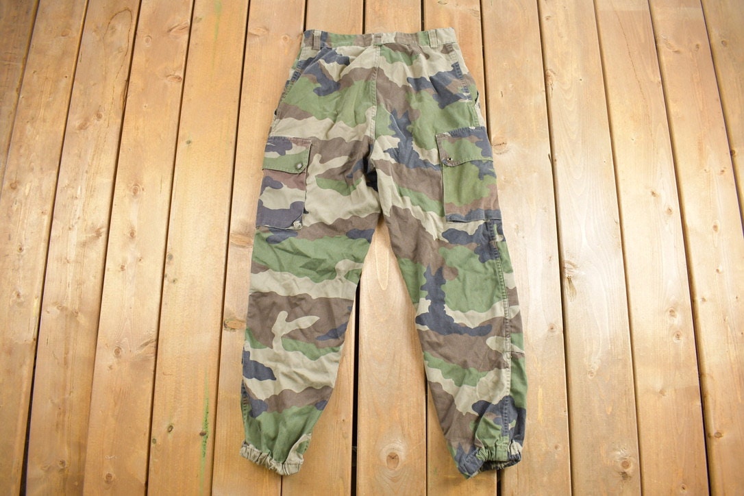 Vintage 1990s Army Woodland Camouflage Cargo Pants Size 33 x 26