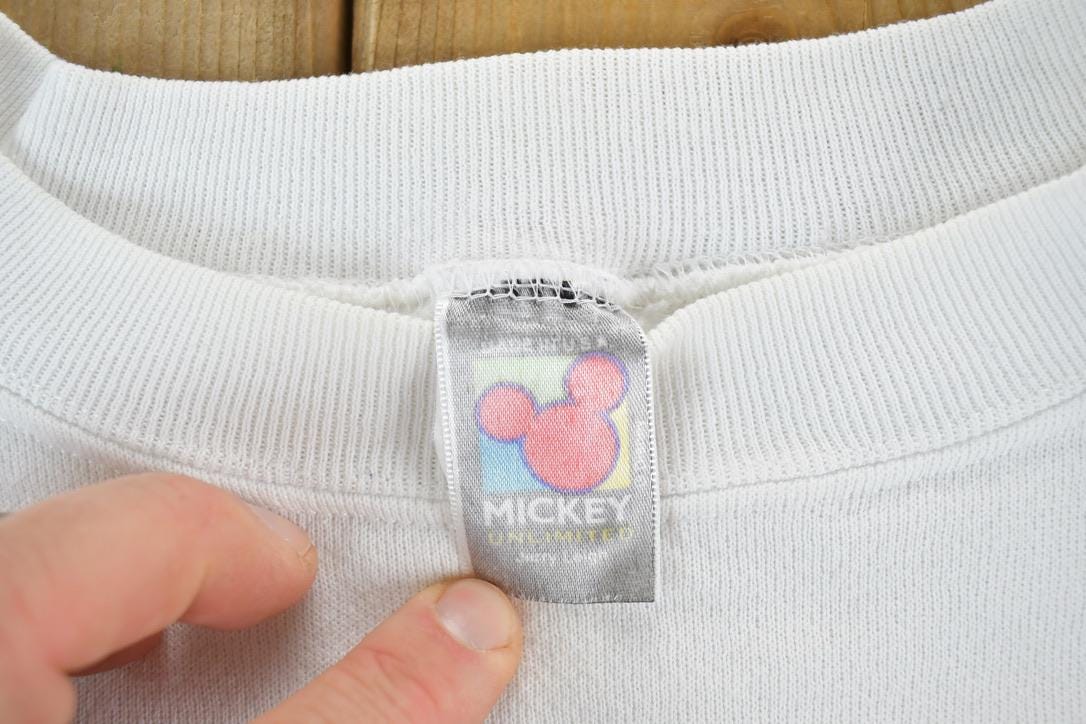 Vintage 1990s Mickey Mouse Disney Christmas Crewneck