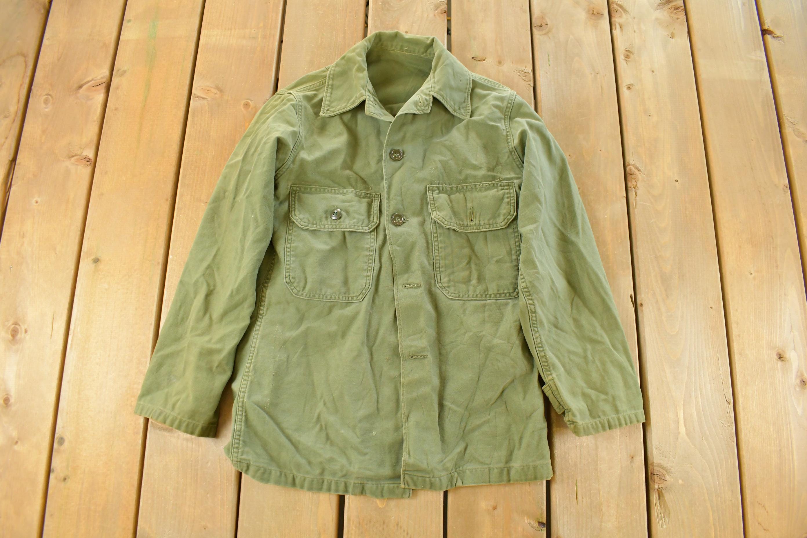 Vintage 1960s OG-107 Military Sateen Shirt Men's Small