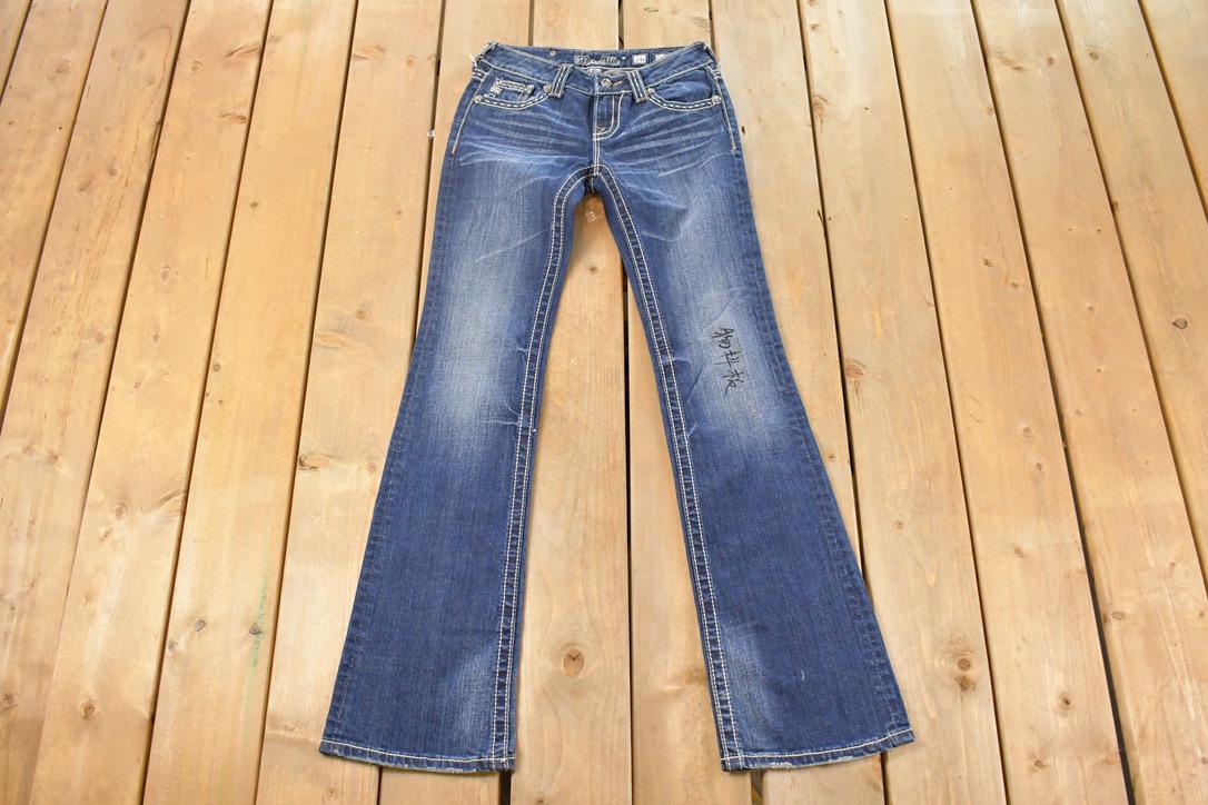 Vintage Deadstock Y2K Miss Me Bedazzled Low Rise Jeans Women's Size 26x31