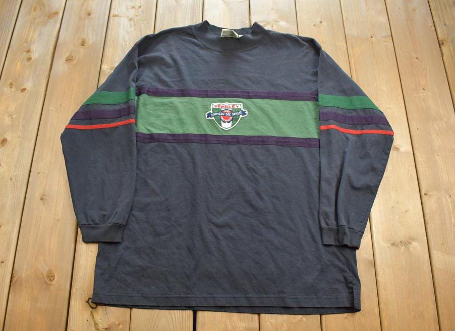 Vintage 1990s Wembley Compagnie Des Sergio Embroidered Sweatshirt Made In USA