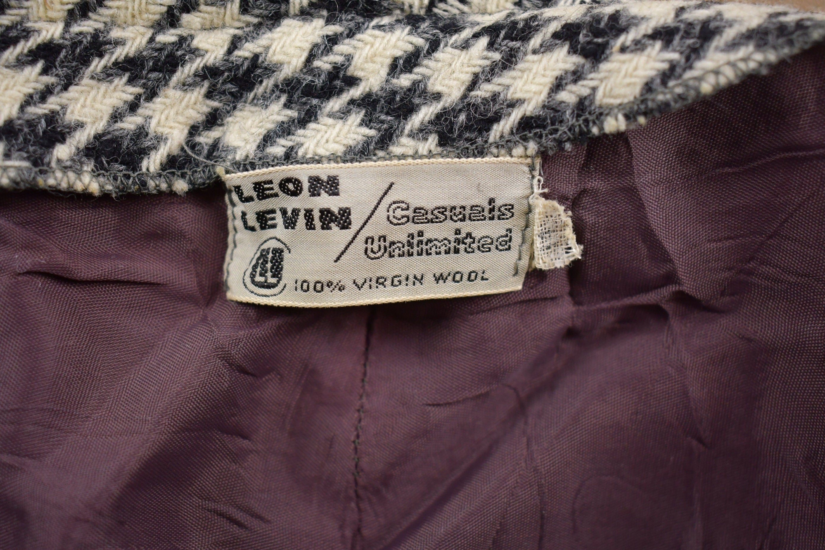 Vintage 1980's Leon Levin Hounds Tooth Skirt
