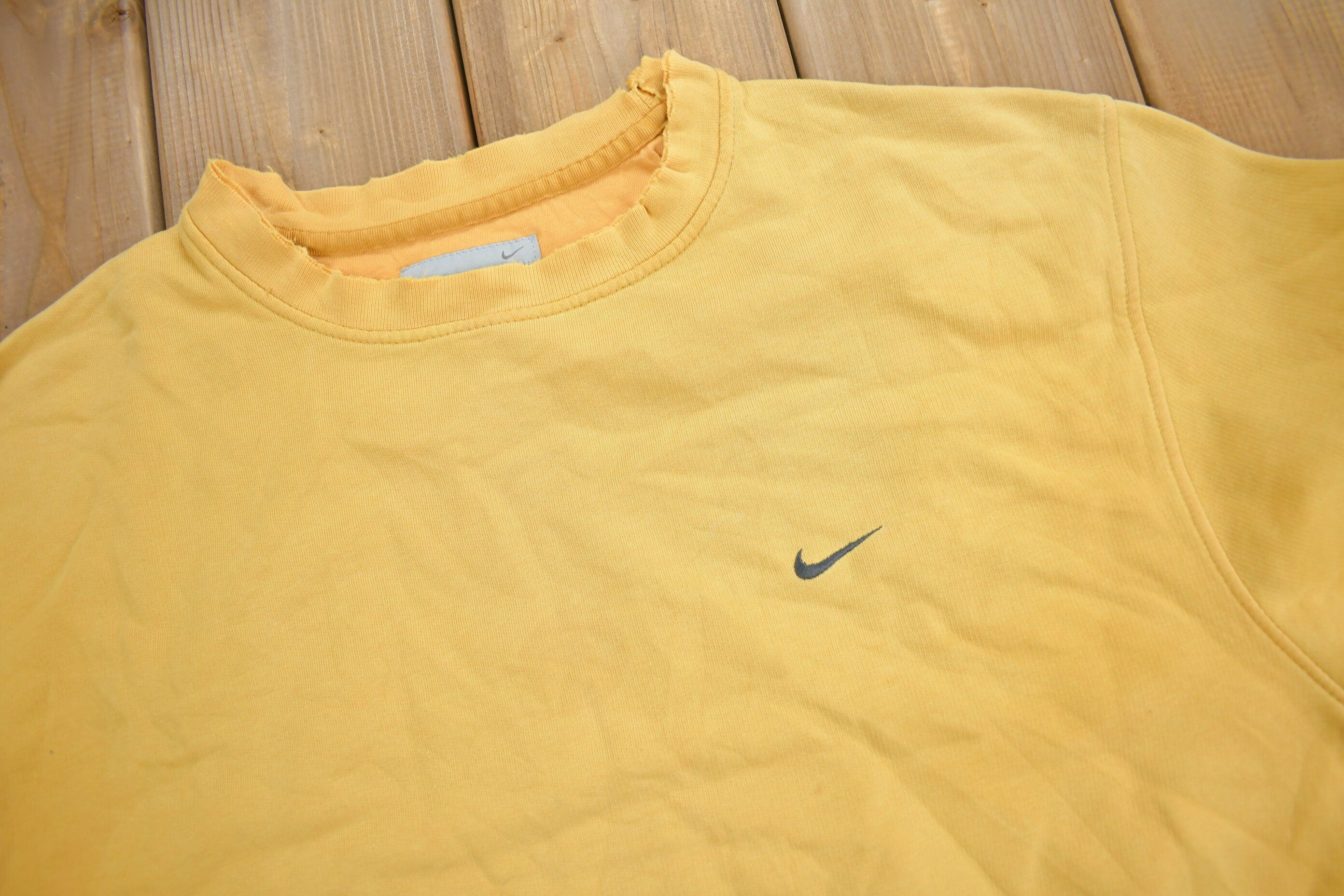 Vintage Y2K Nike Yellow Embroidered Mini Swoosh Crewneck Sweatshirt