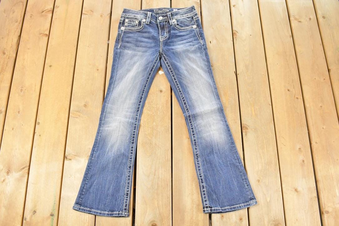 Vintage Deadstock Y2K Miss Me Bedazzled Low Rise Jeans Women's Size 26x31