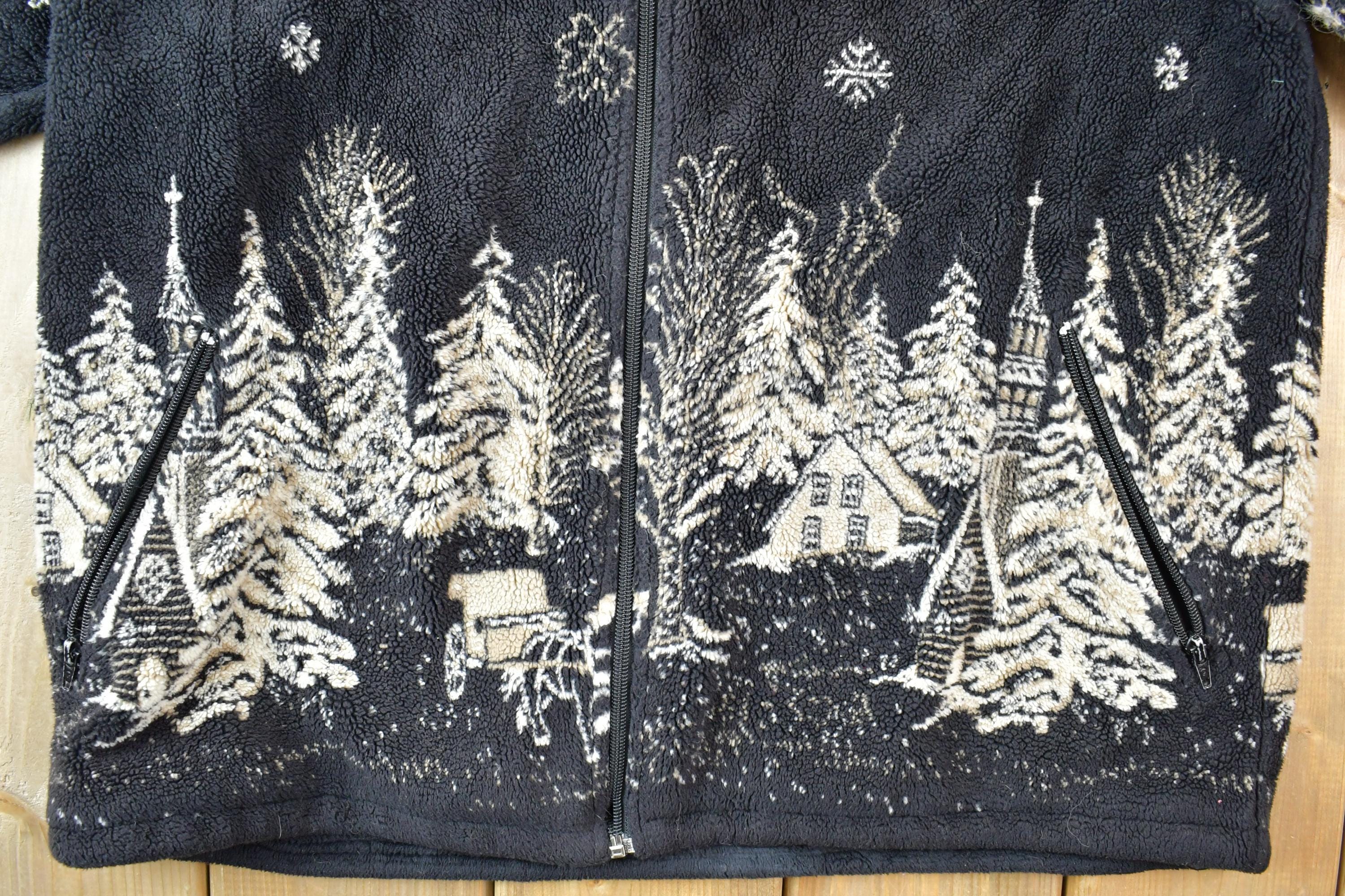 Vintage 1990s Nanuk Snowy Village Carriage Fleece Sweater