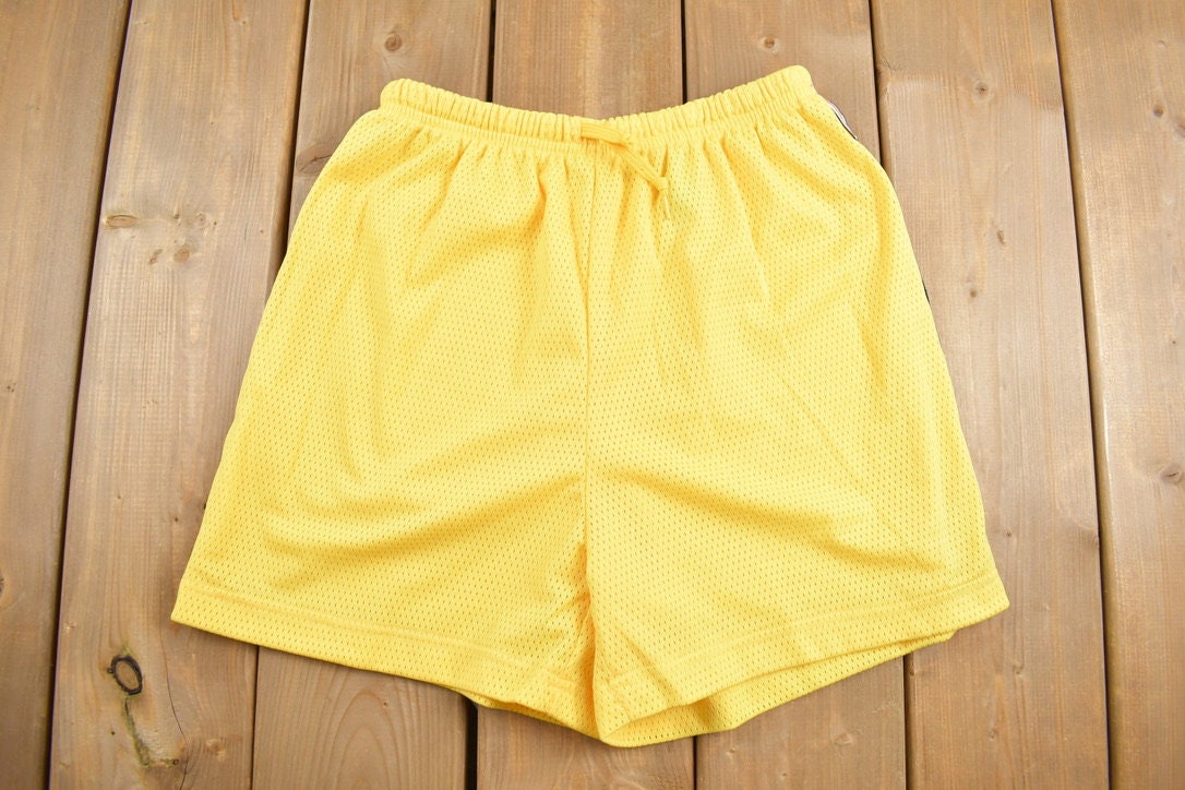 Vintage 1980s The Body Co Athletic Shorts Size Small