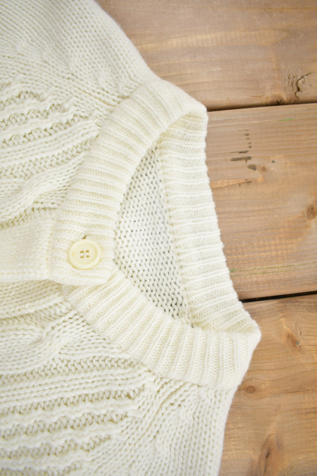 Vintage 1980s Cable Knit Acrylic Cardigan Sweater