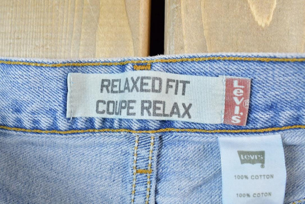 Vintage 1990s Levi Strauss Red Tab 550 Denim Jeans Size 32 x 30