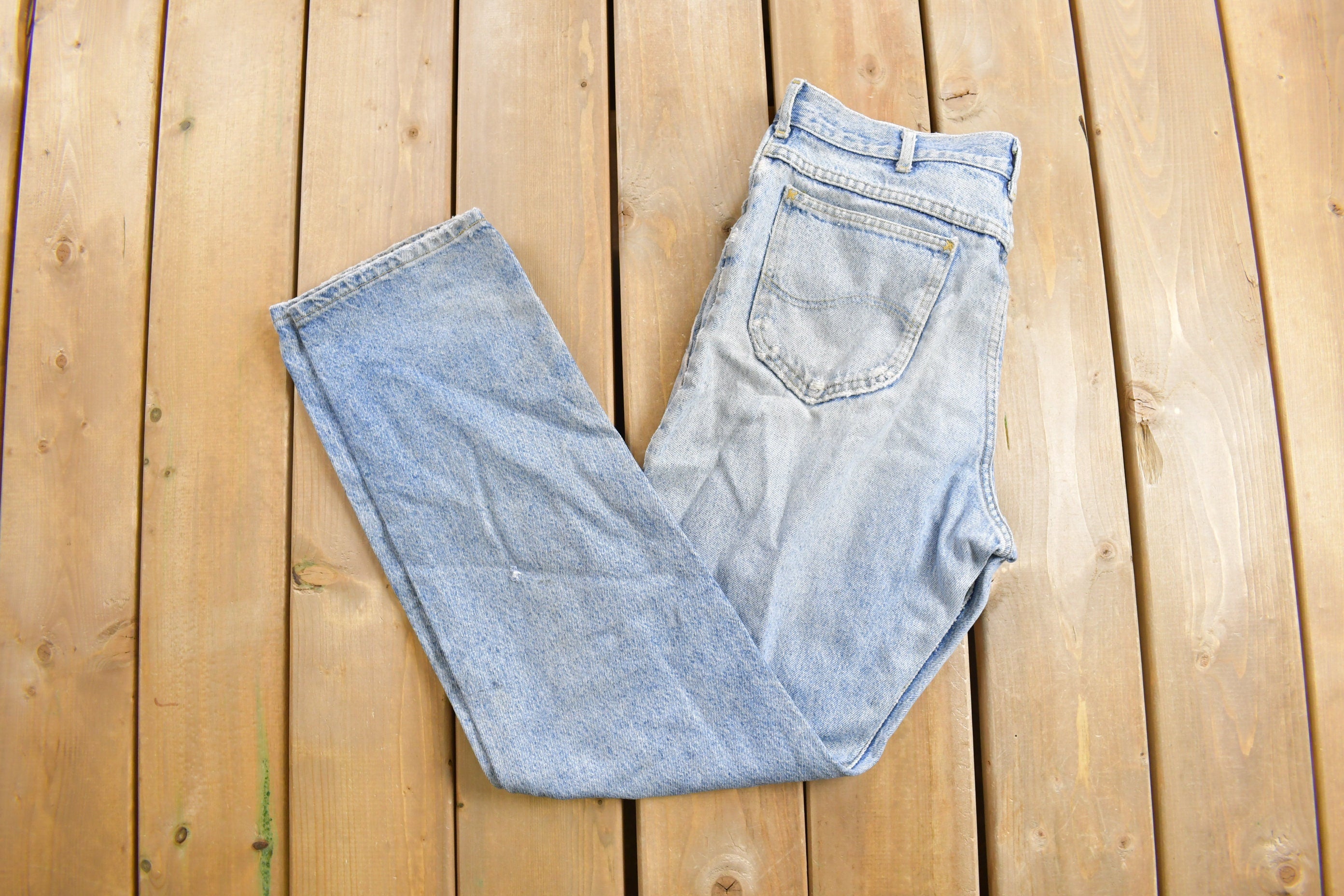 Vintage 1990s LEE Light Wash Tapered Mom Jeans