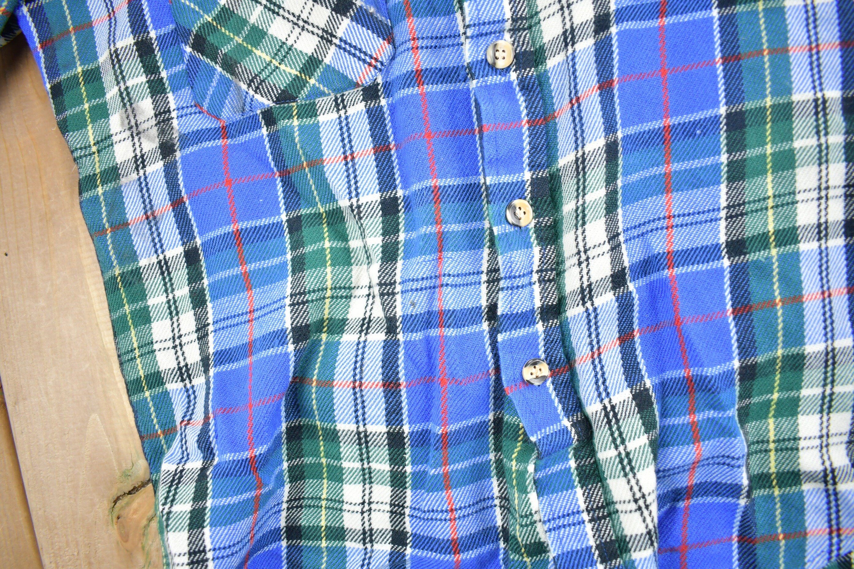 Vintage 1990s Mens Store Plaid Flannel Button Up Shirt