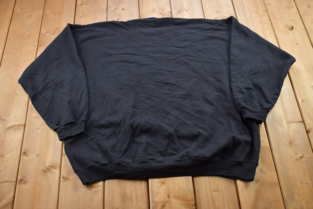 Vintage 1990s Dairyland Outdoor Veterans Retreat Crewneck Sweatshirt