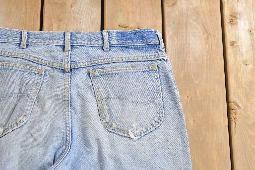 Vintage 1990s LEE Light Wash Tapered Mom Jeans