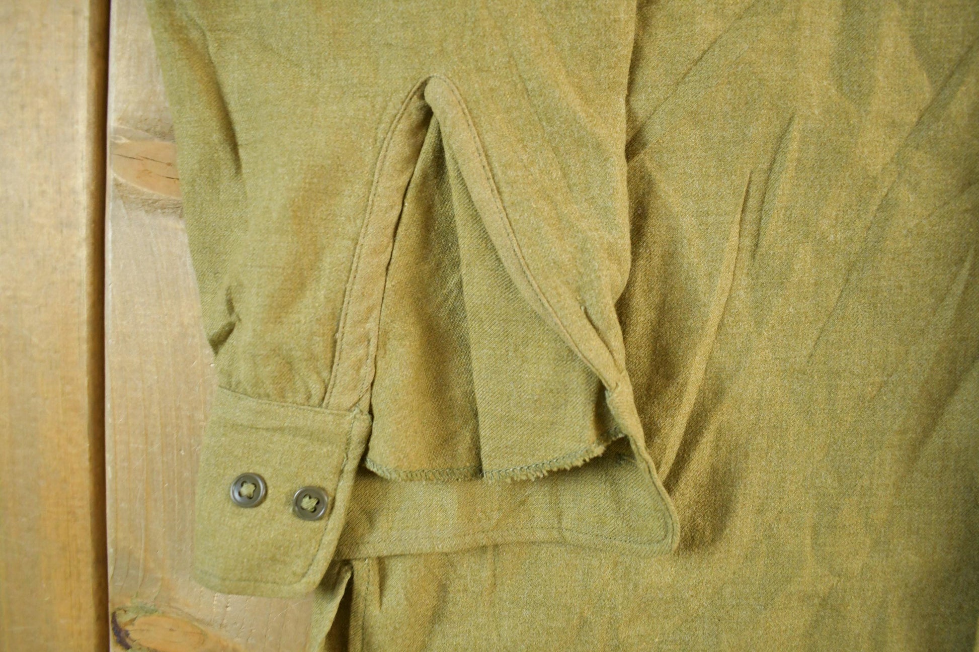 Vintage 1940s Military Button Up Shirt Men's Medium