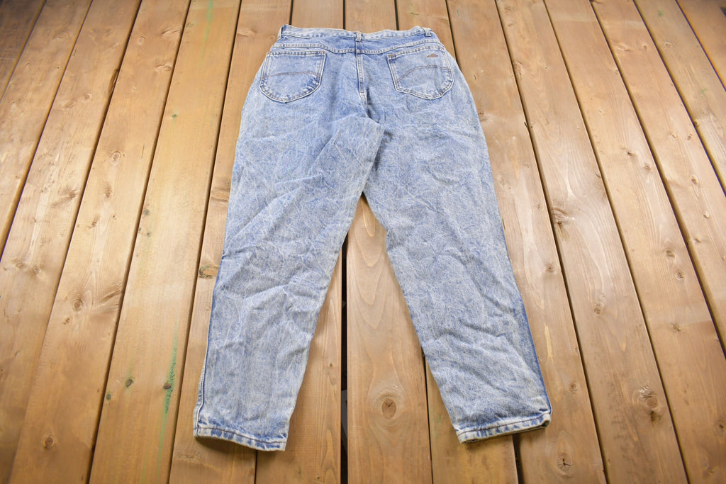 Vintage 1990's Chic Light Wash Blue Jeans 31 x 28