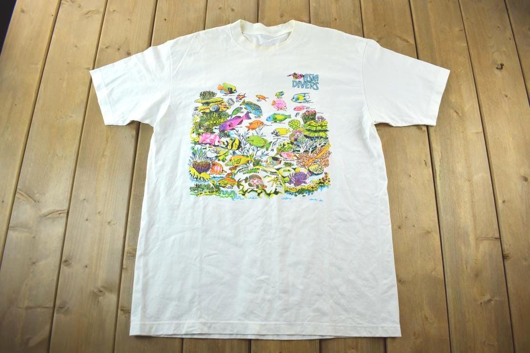 Vintage 1990s Puerto Galera Philippines Asia Divers Souvenir Graphic T-Shirt