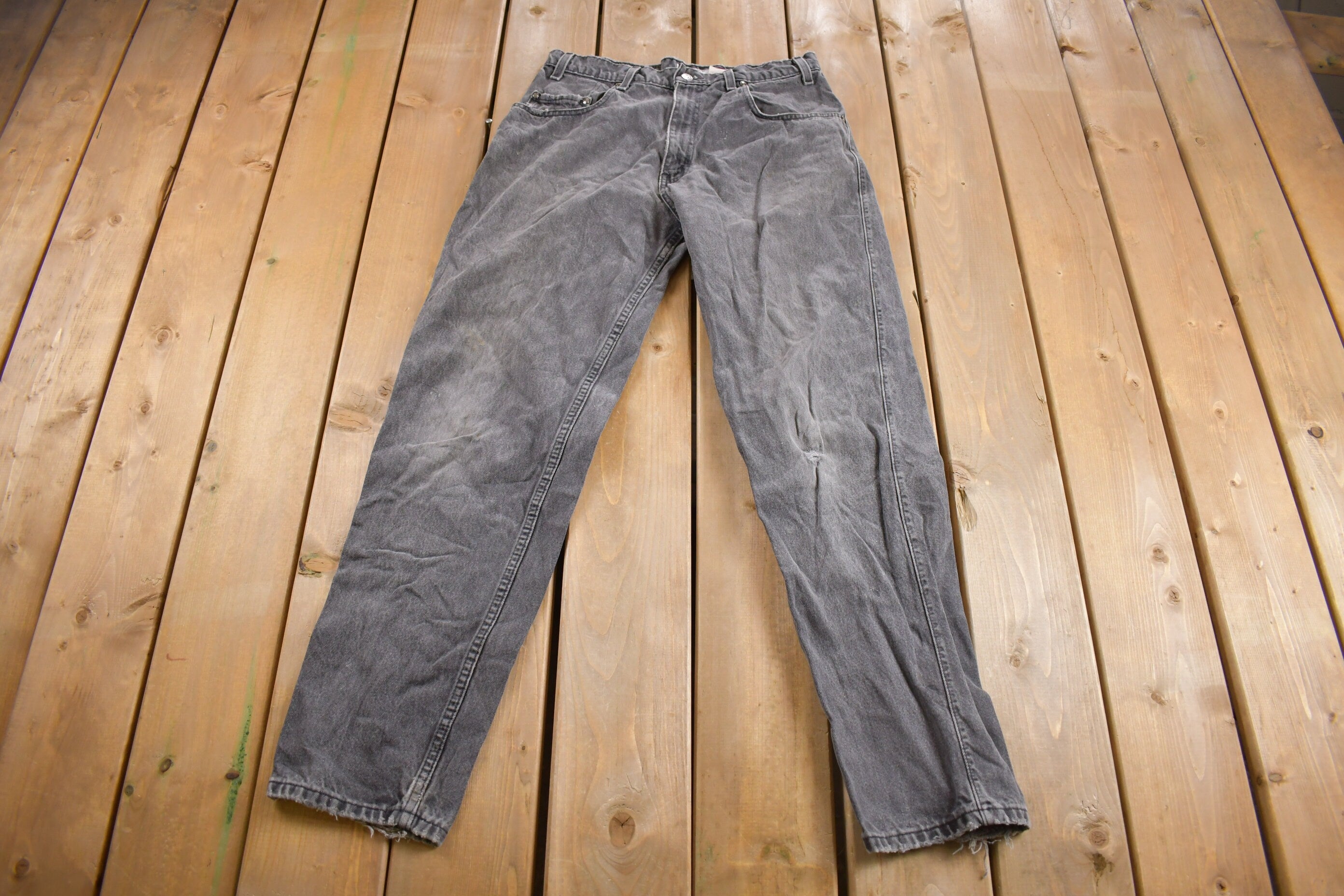 Vintage 1990s Levi's 545 Orange Tab Loose Fit Jeans Size 32 x 30