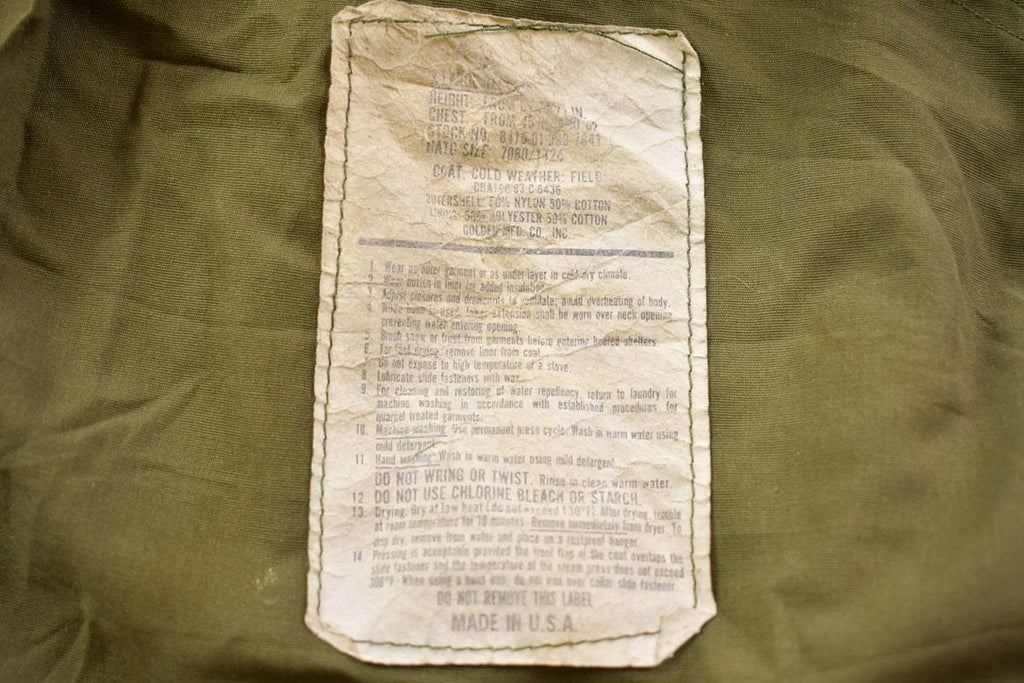 Vintage 1993 Army Hooded Cold Weather Field Jacket