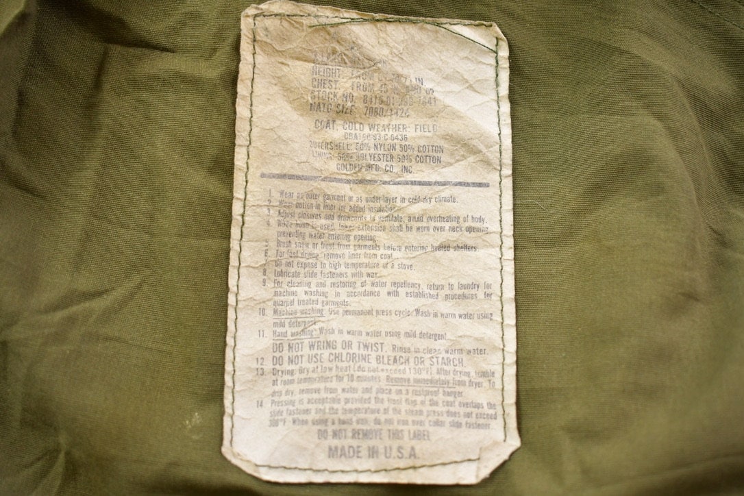 Vintage 1993 Army Hooded Cold Weather Field Jacket